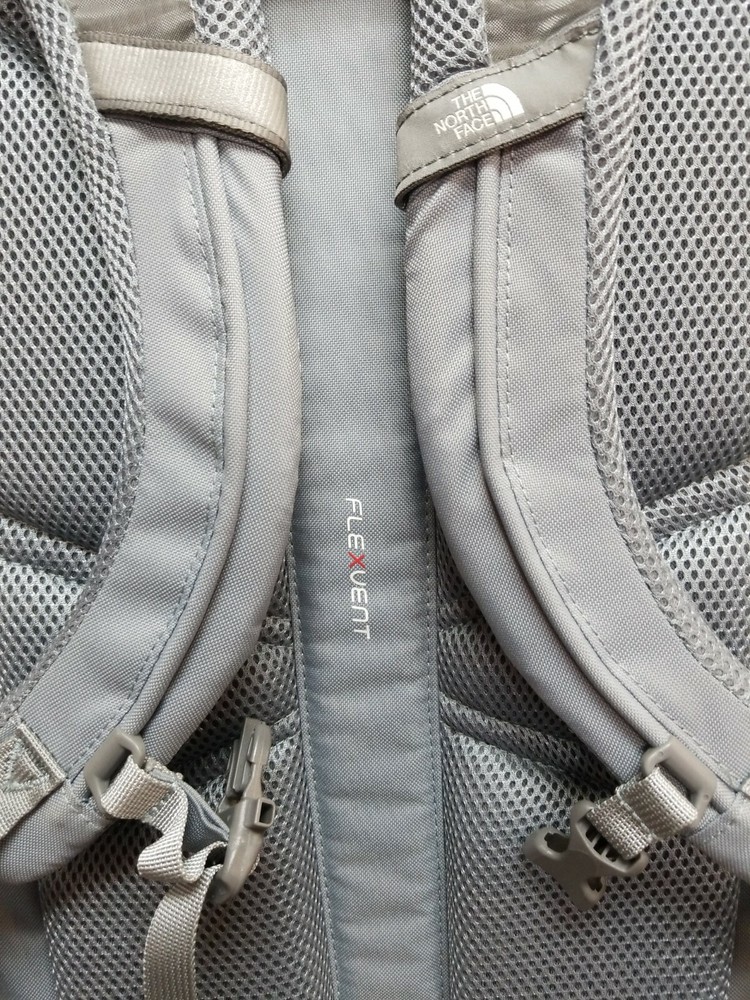 North Face Backpack Vault Grey, Off White And Teal.
