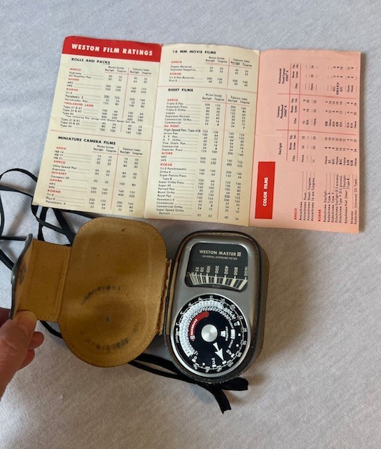 Weston Master III Universal Exposure Meter model 737 with case untested