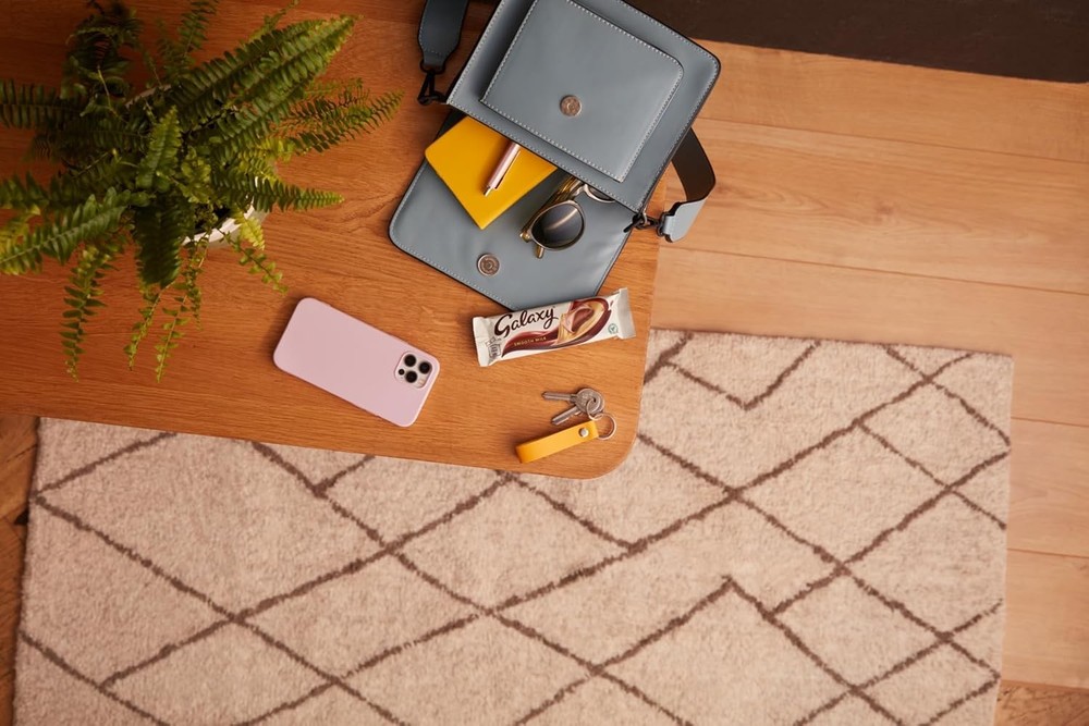 Galaxy Milk Chocolate Bars, Smooth UK Pack, Imported