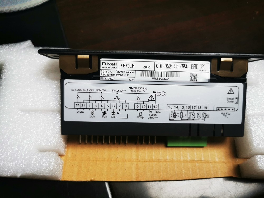 1PCS NEW XB70LH temperature controller