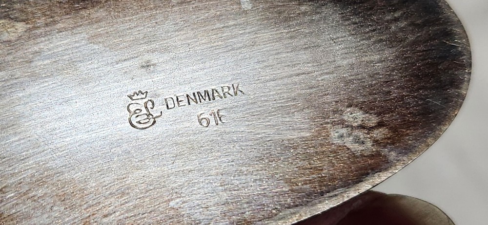 Denmark 616 Silver Latice Top Oval Holder
