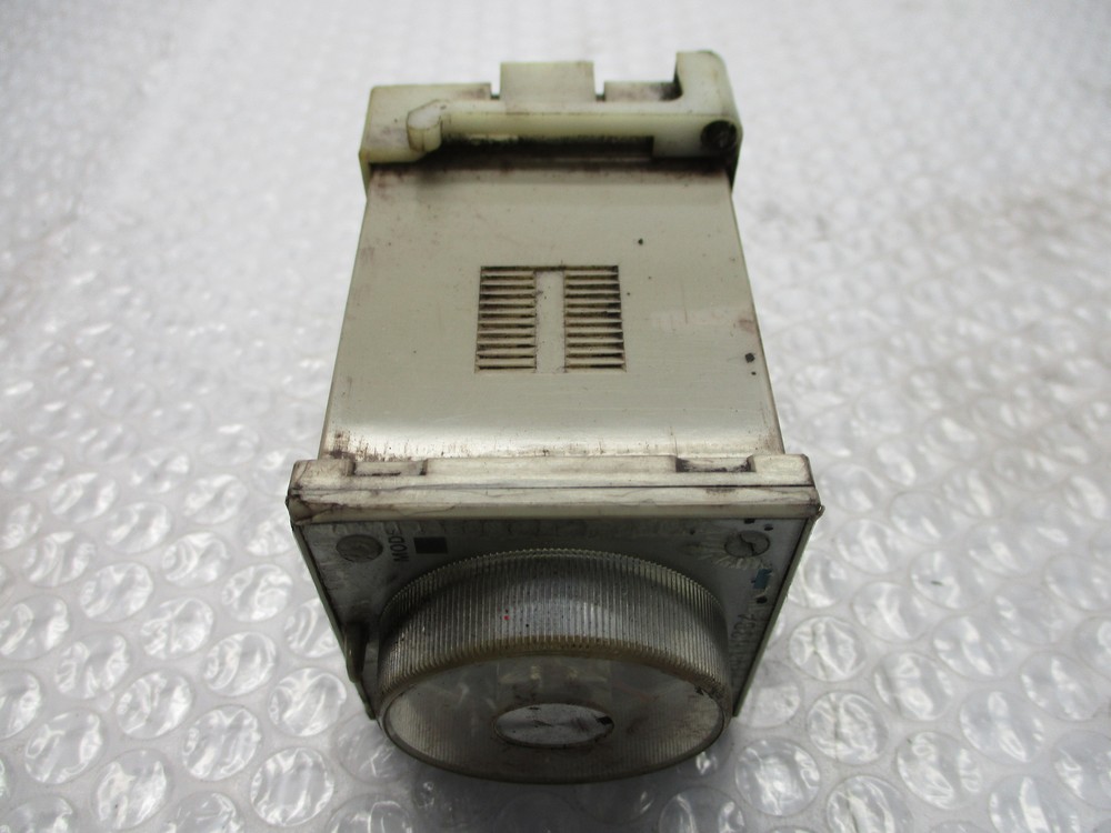 OMRON H3BA TIMER UNMP