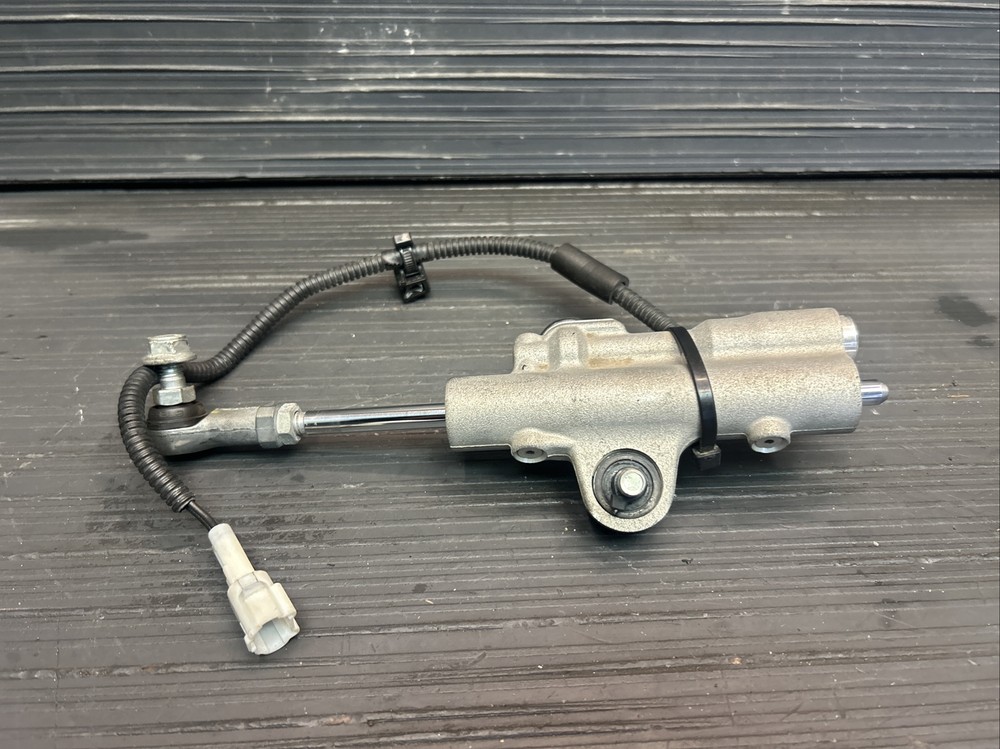 2017 Yamaha YZF R1, steering stabilizer, OEM #8724