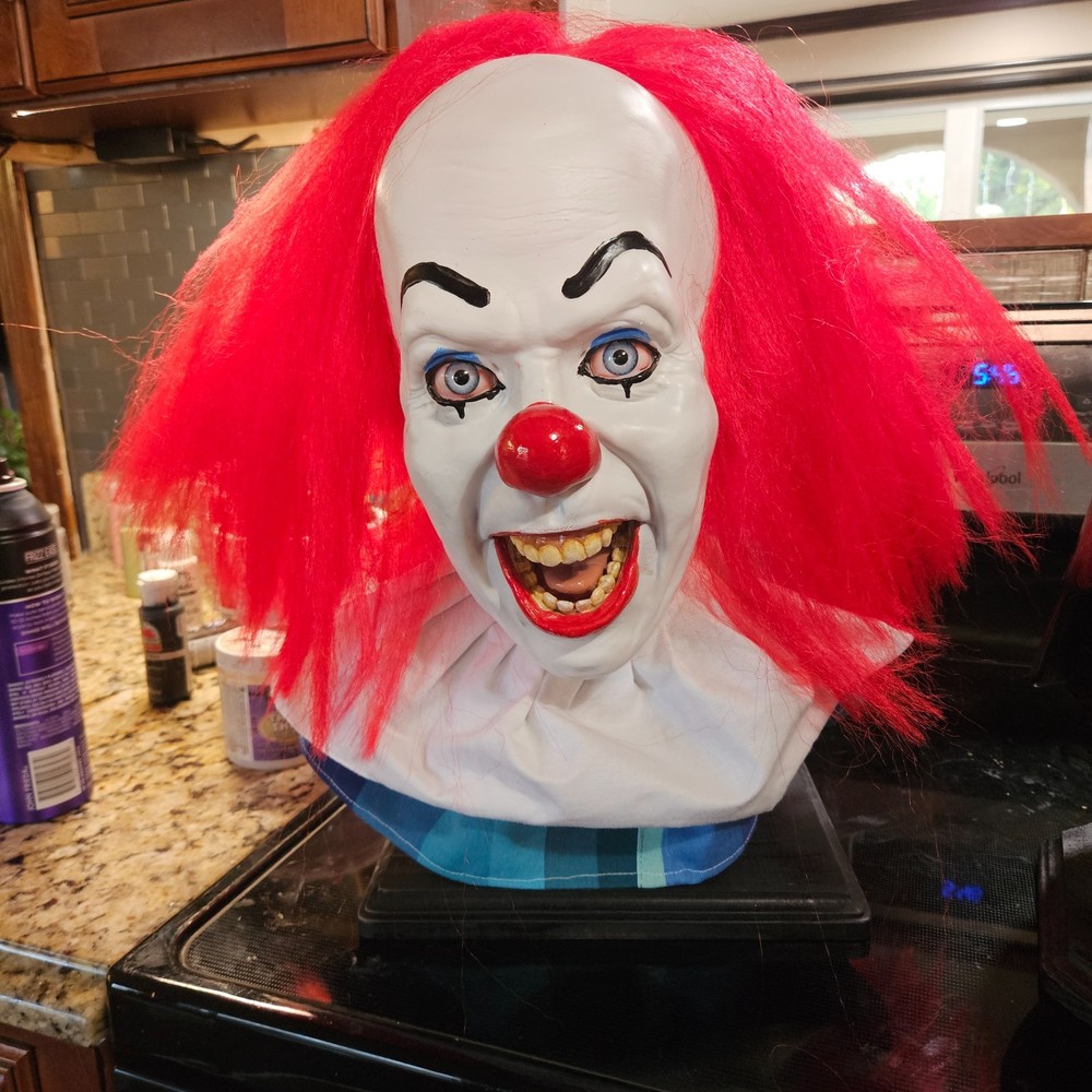 Pennywise Tim Curry head bust