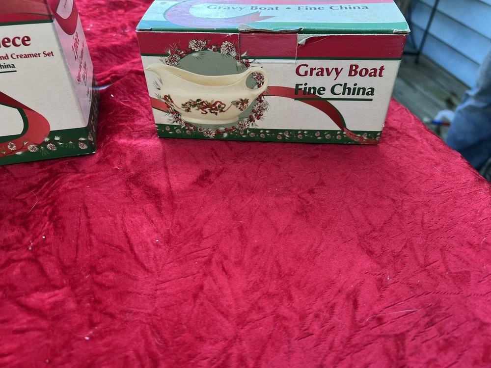 Fine China Christmas Set