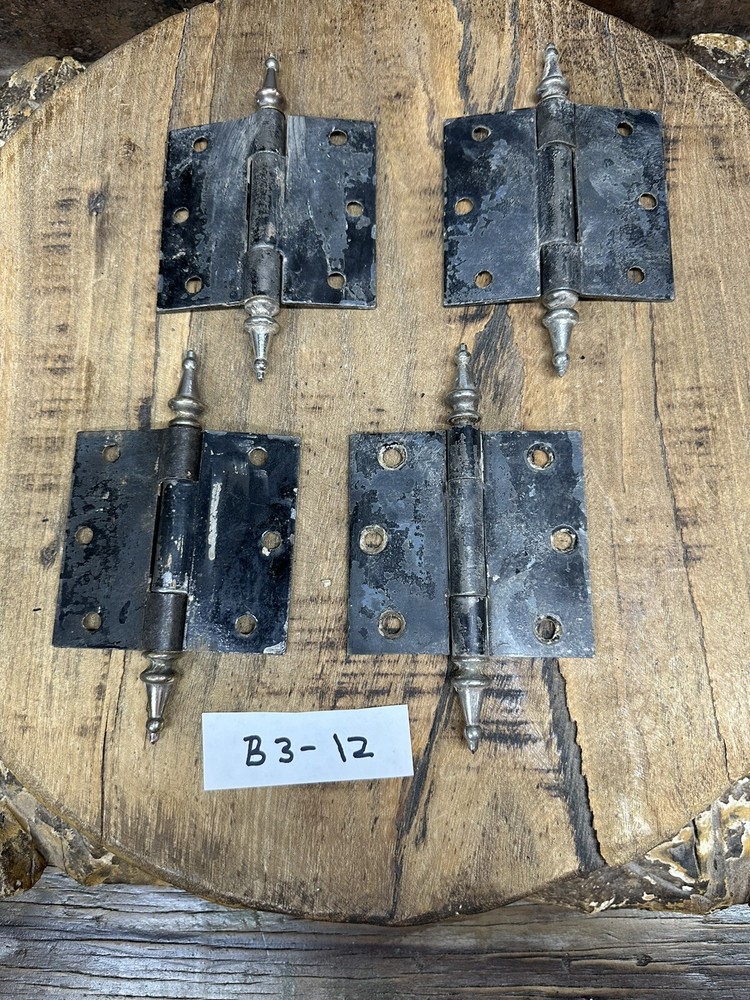 4 Antique Steeple hinges ￼