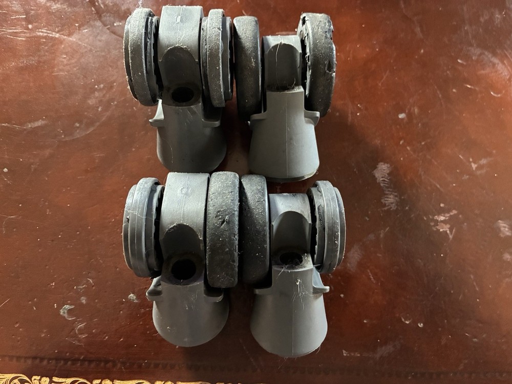 Zero Halliburton Wheel Set For Parts