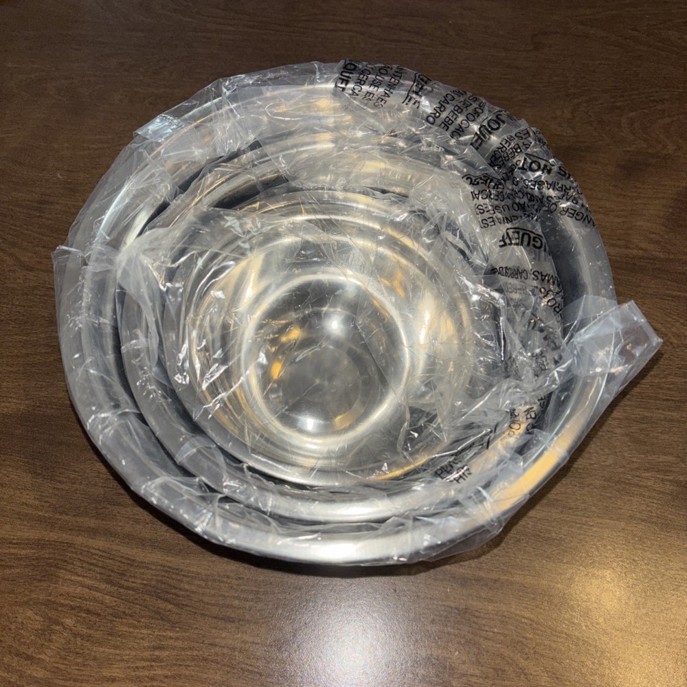 3 New Stacking Mixing Bowls