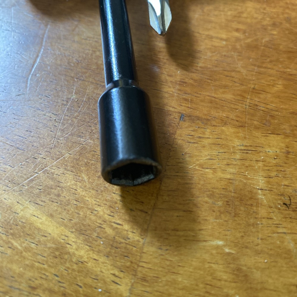 Independent Skateboard Tool Bearing Saver T-Tool Black