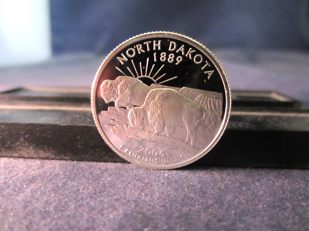 2006-S Silver Quarter North Dakota Deep Cameo Mirror Proof Upper Grade Range