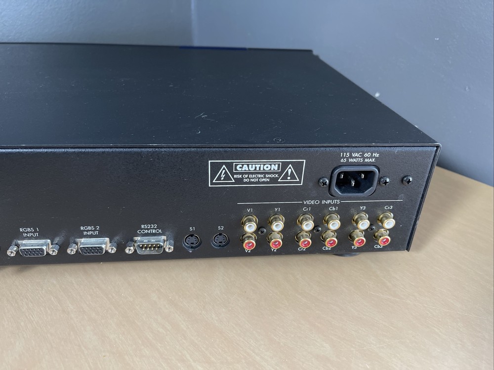 DWIN TS TranScanner Projector Display Video Processor Variable Line Multiplier