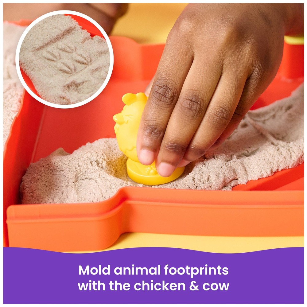 Kinetic Sand, Sandy Farm Set, Creative Easter Gifts, Includes 12oz Moldable P...