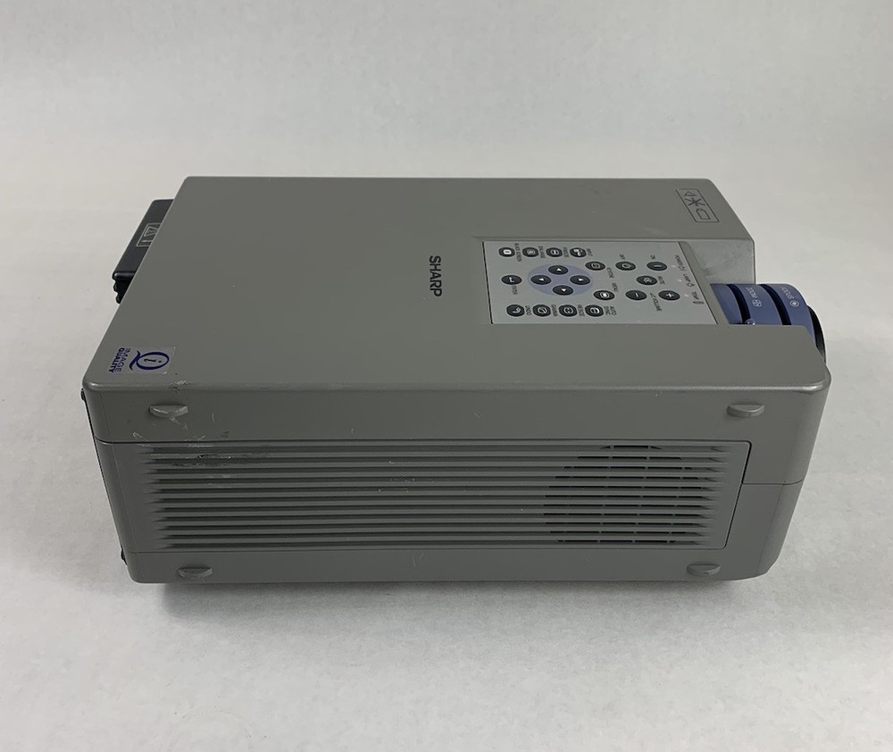 Sharp PG-C30XU LCD Projector 1405 Lamp Hours
