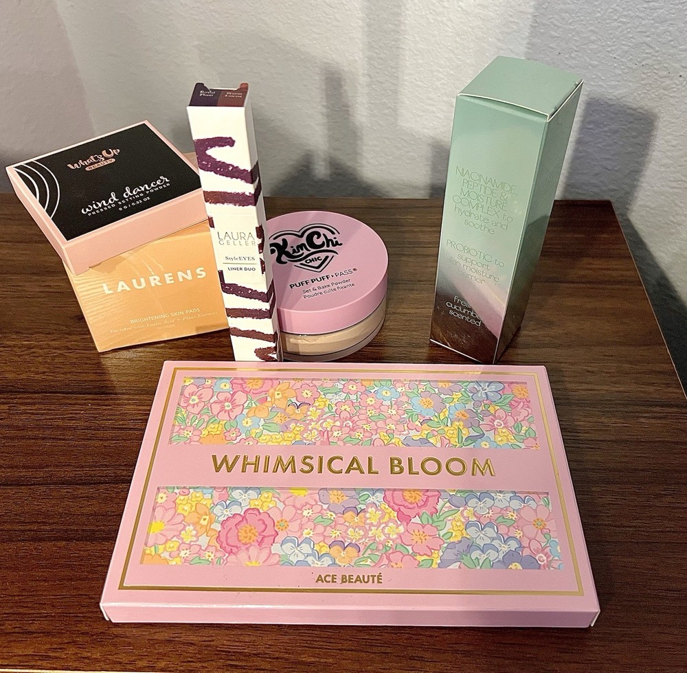 Beauty Box- Makeup Lot