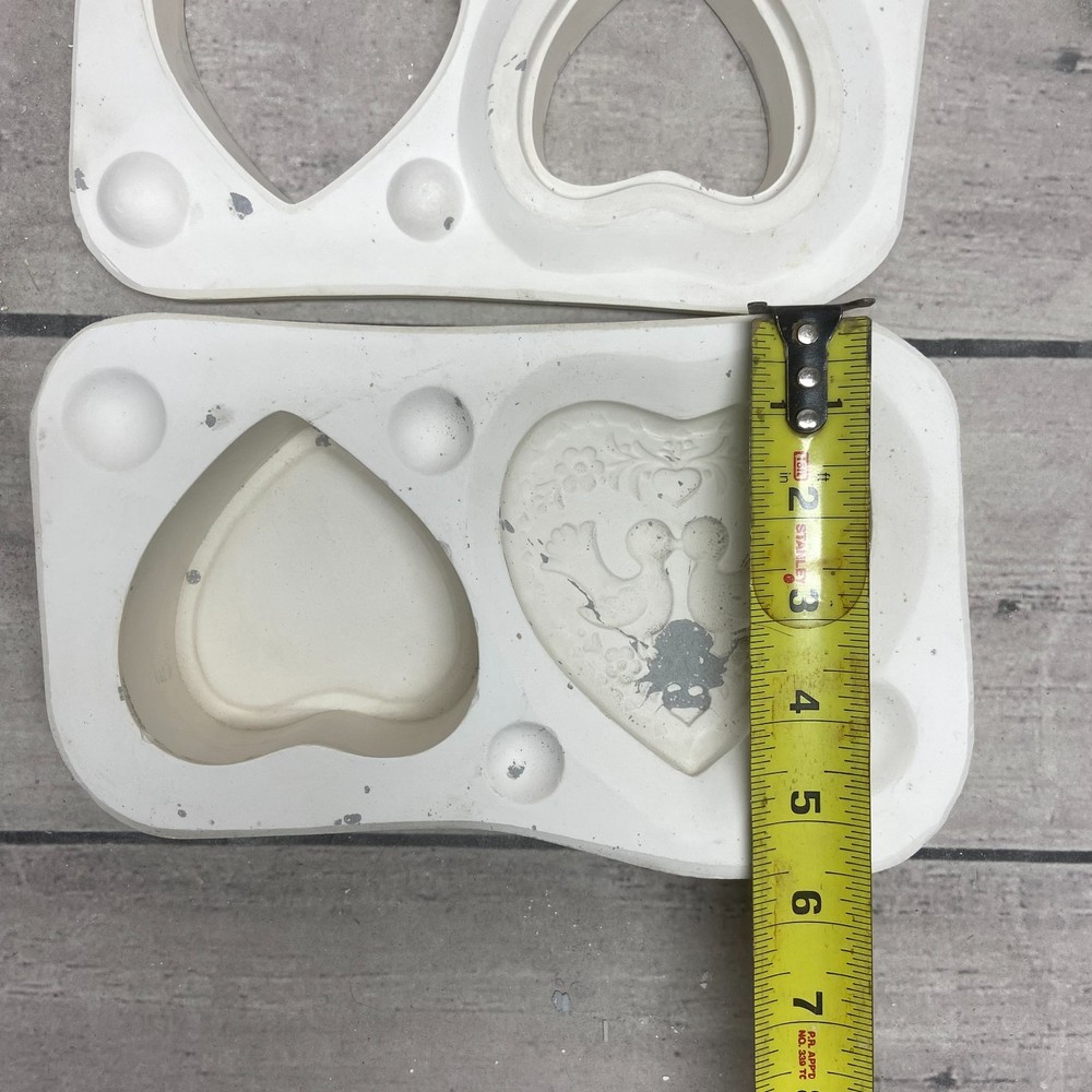 Vintage Gnklins Ceramic Casting Mold Cherub Heart Box #185