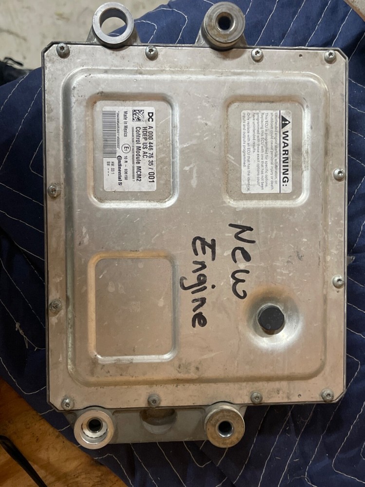 ECM #A 000 446 76 35 / 001