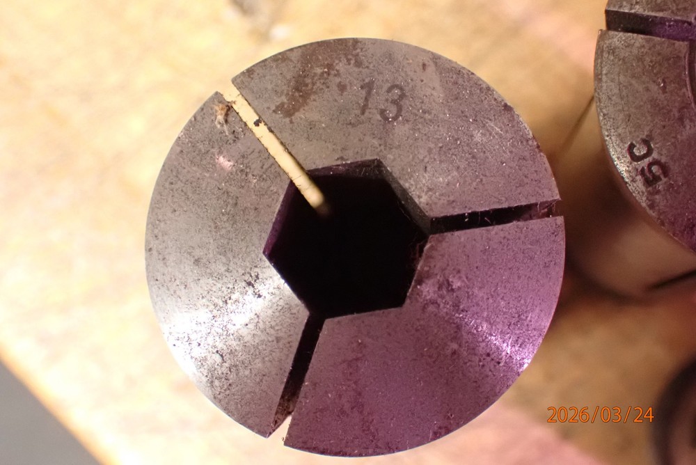 4 OLDER 5C COLLETS SQUARE HEX SHAPES