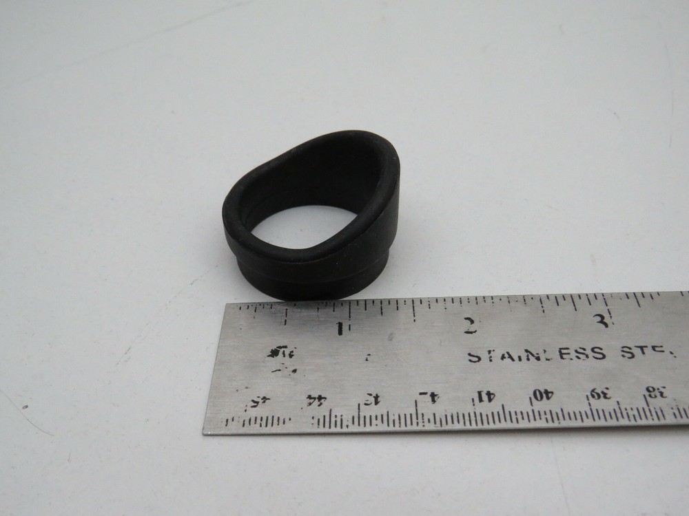 Fisher Scientific MP-ECMS Rubber Microscope Eyepiece Eyeguard 32mm Diameter
