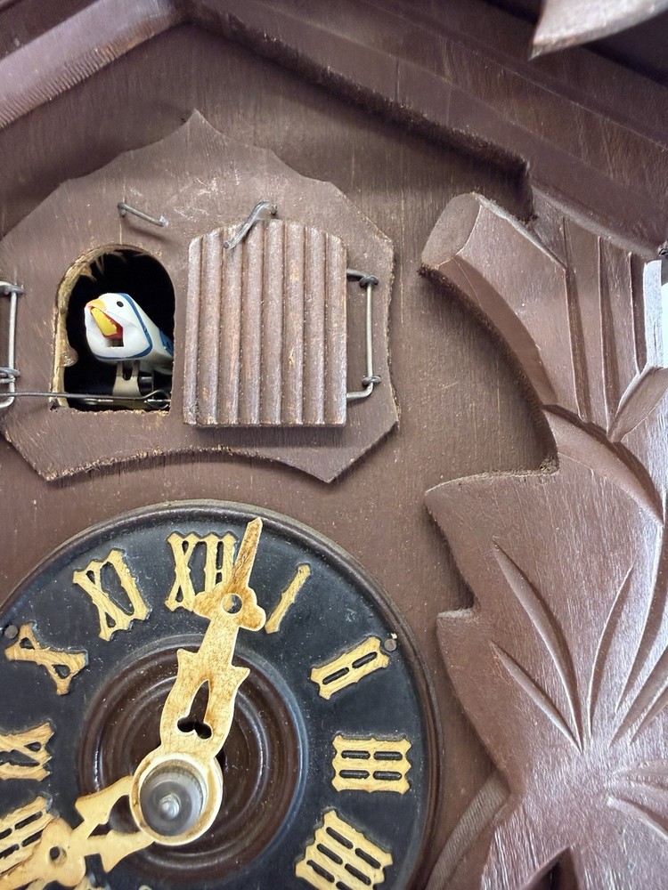 Vintage Cuckoo Clock Black Forest Schwarzwald Germany *Read*