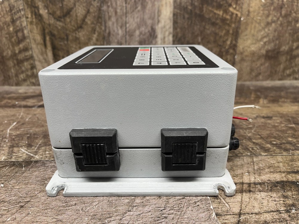 Anderson IZMS050D0010C Electromagnetic Flowmeter