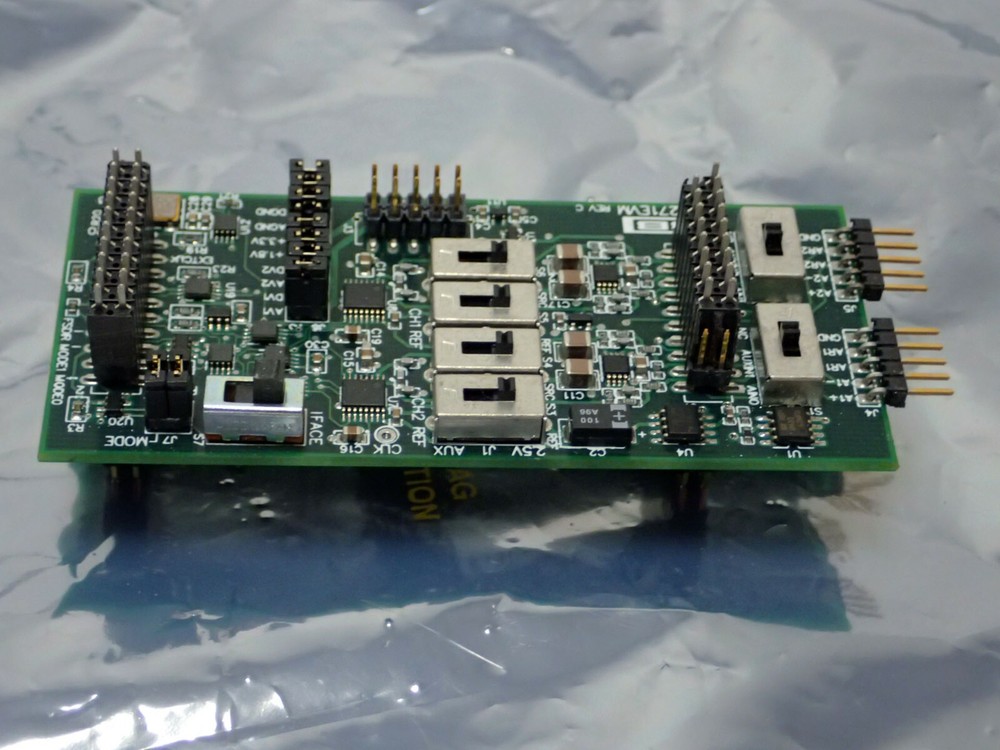 TEXAS INSTRUMENTS ADS1271EVM EVALUATION MODULE for ADS1271, NOS!