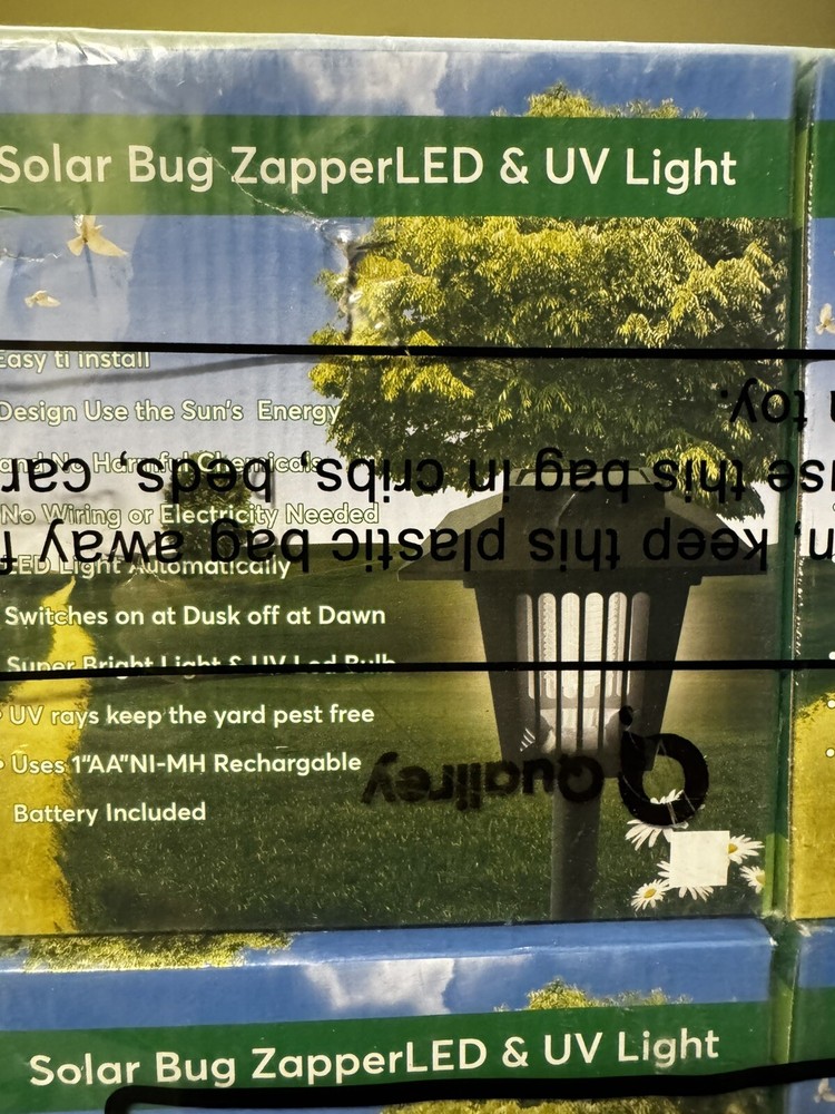 QUALIREY 4 PACK SOLAR BUG ZAPPER LED & UV LIGHT. WHITE LIGHT. BATTERIES INCLUDE