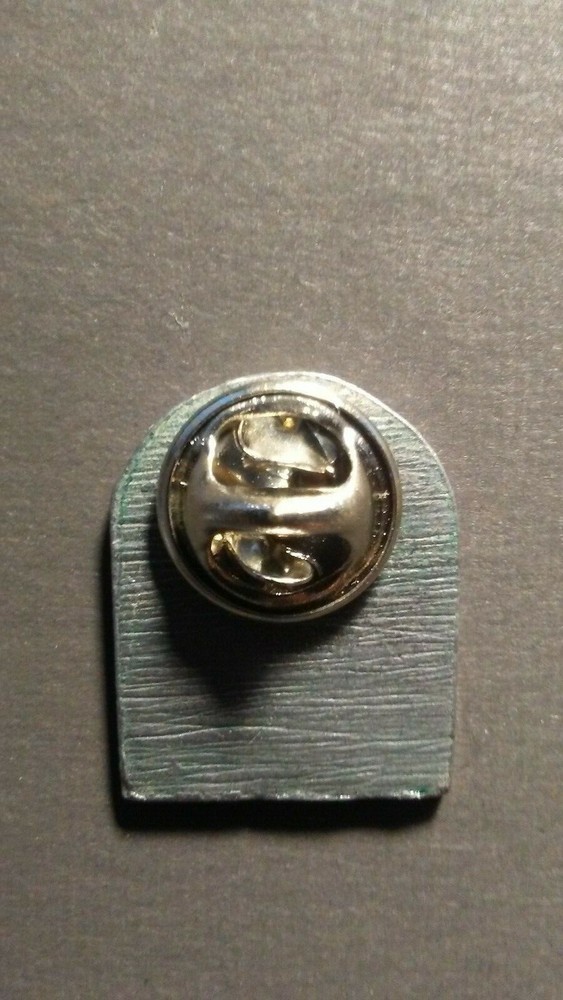 NJEE PINBACK! CC802UXX