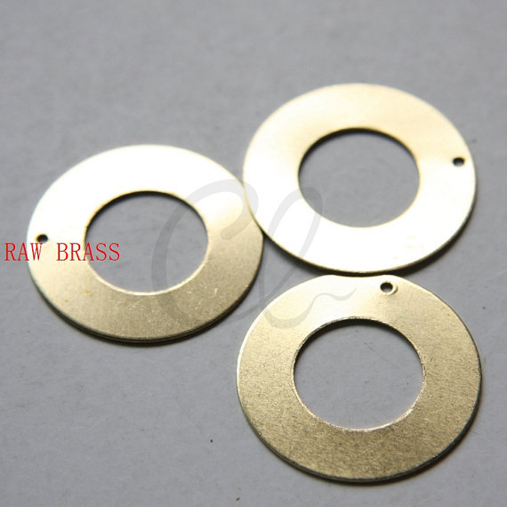 10 Pieces Raw Brass Ring - Loop 30mm (CW-3017C-W-167)
