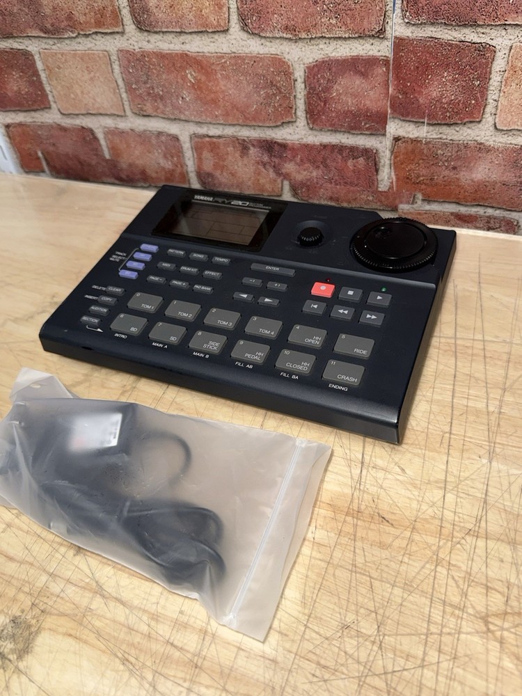 YAMAHA RY20 Rhythm Programmer Drum Machine