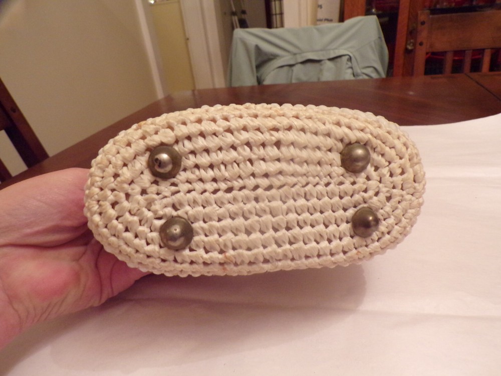 VTG White Beaded Hand Bag