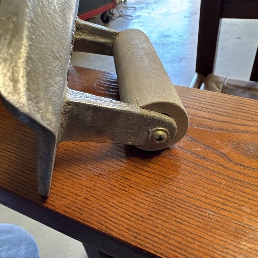 Bontool 24” Radius Trowel. Model # 12 803