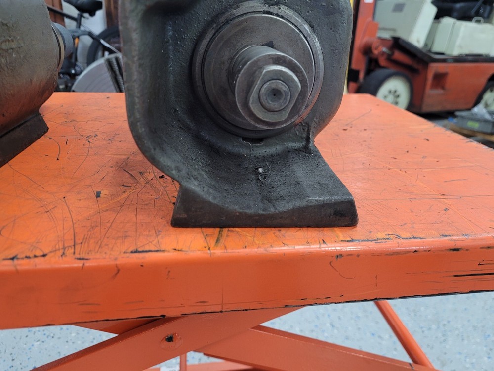 TWO HEALD RED HEAD GRINDING SPINDLES