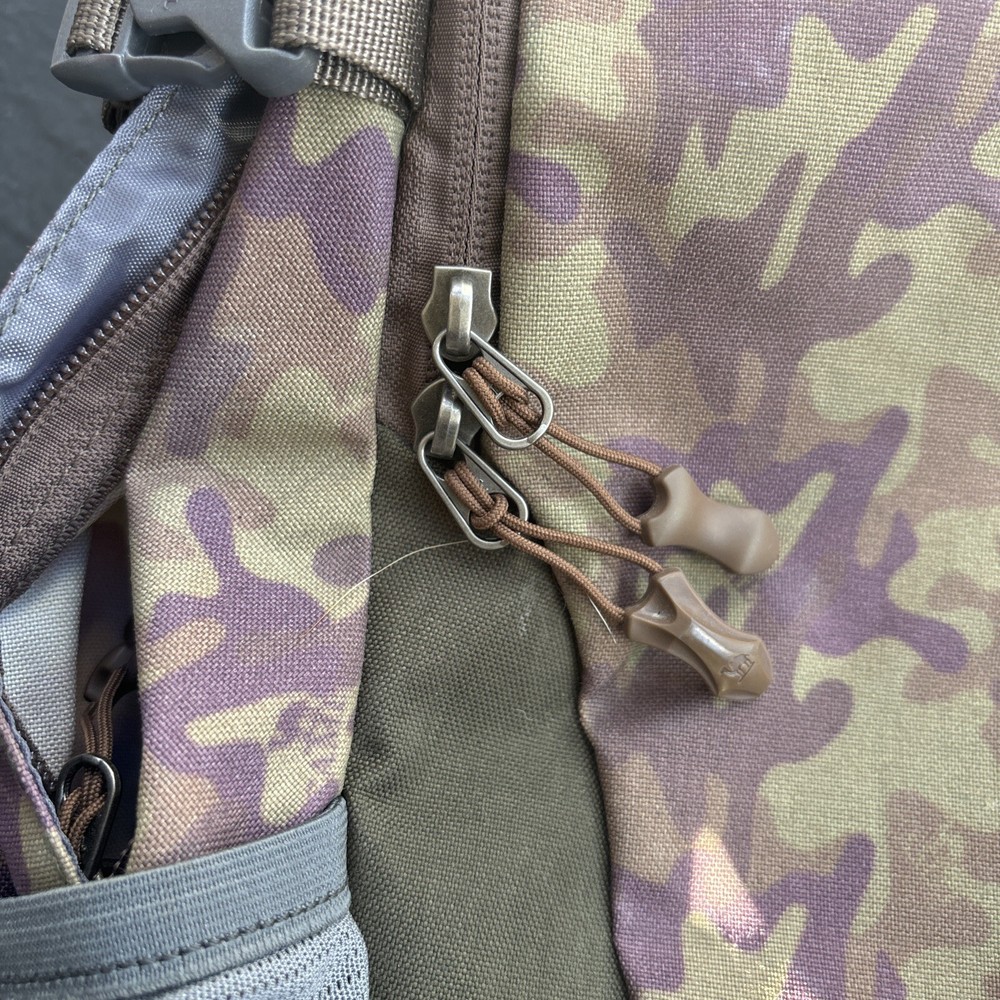 CAMELBAK Lightweight Desert Camouflage Backpack