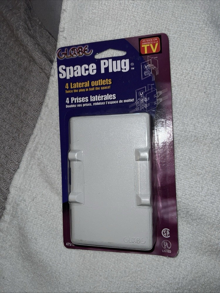 GLOBE flat space saver outlet, 2 into 4