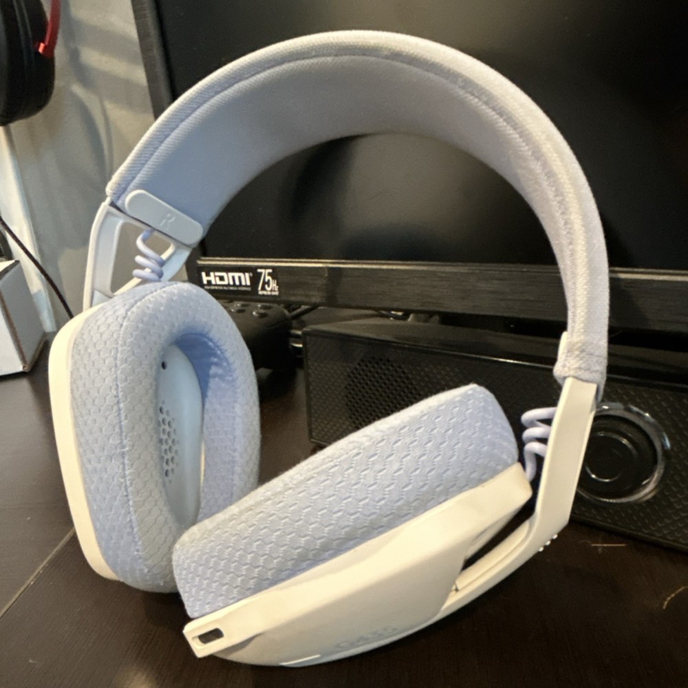 Logitech G435 Light Blue White Over-Ear Gaming Headset Boom Microphone