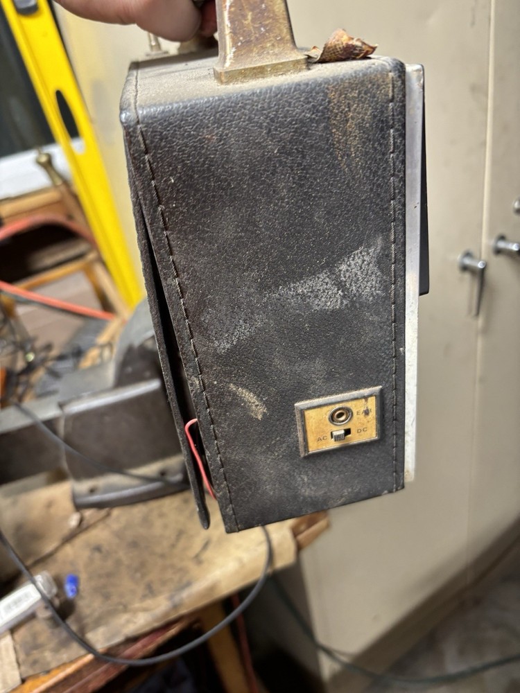 Haunted Sears Solid State Radio READ!