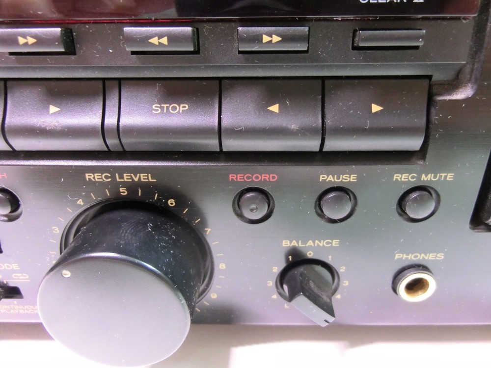 TEAC W-780R double cassette deck