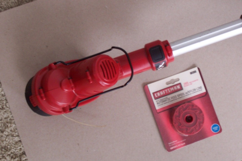 CRAFTSMAN 40v 40 Volt Max Cordless Line String Trimmer Edger w/Replacement Spool
