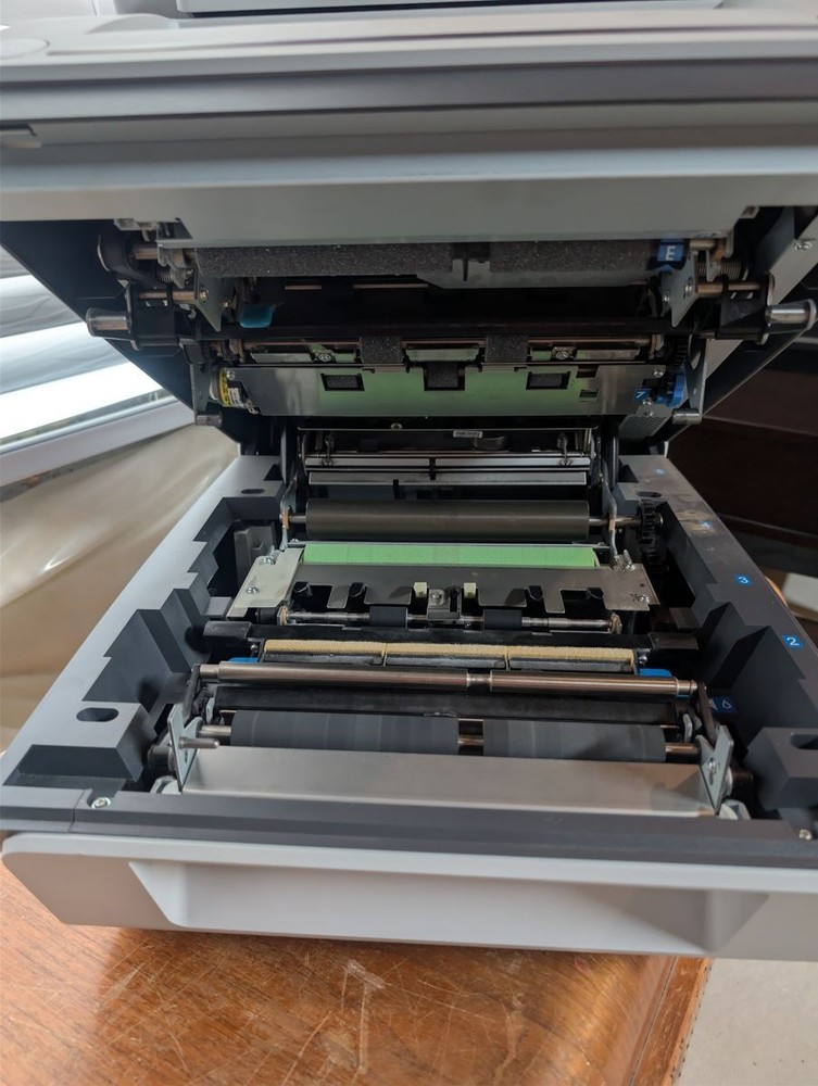 Neopost DS-35 Digital Mailing System, Folder/Inserter