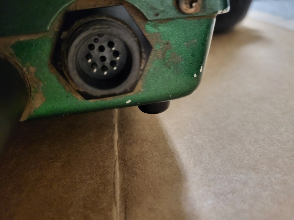 Compass X-80 Challenger Metal Detector Read Description