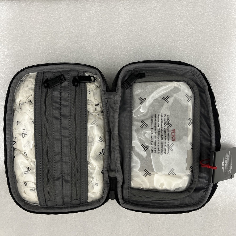 TUMI Alpha 3 Split Travel Kit New With Tags
