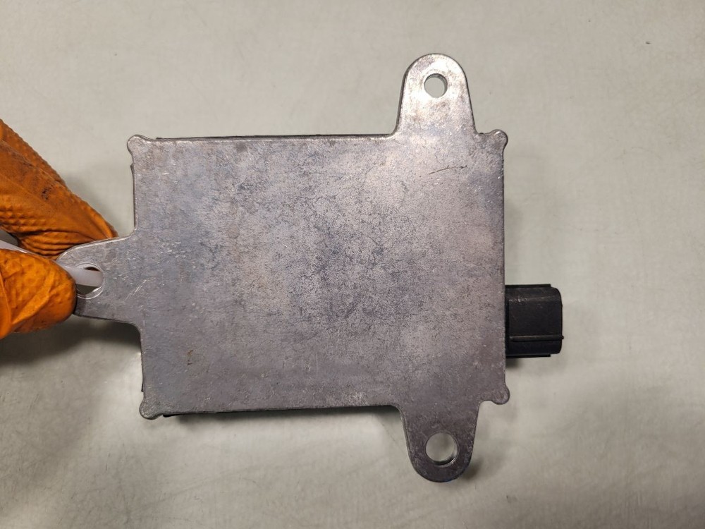 MIRAI 2019 RADAR SENSOR QUARTER MOUNTED 88162-62011
