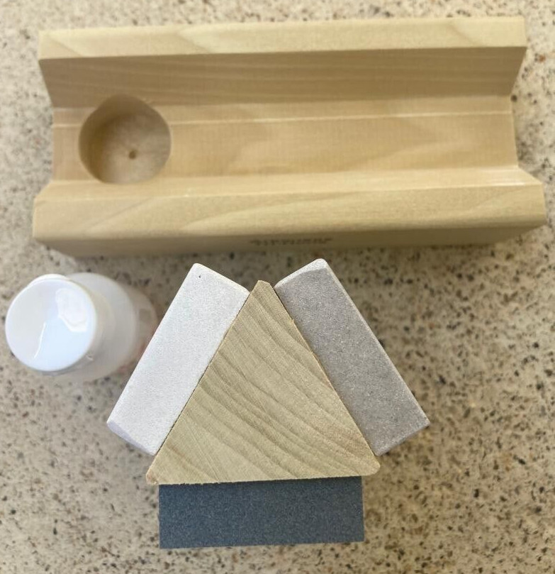 Tri 4 Arkansas Knife Sharpening Stone Kit