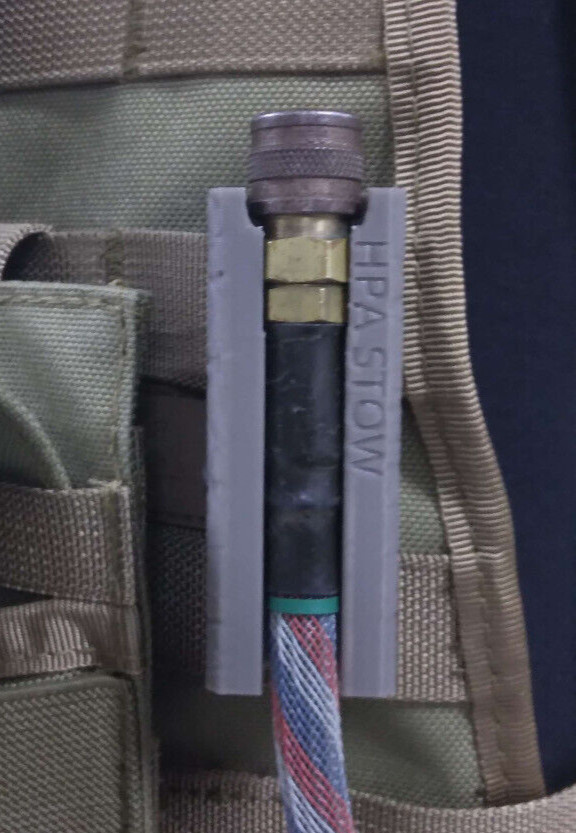 Airsoft HPA Hose Holder MOLLE Piece (Tan)