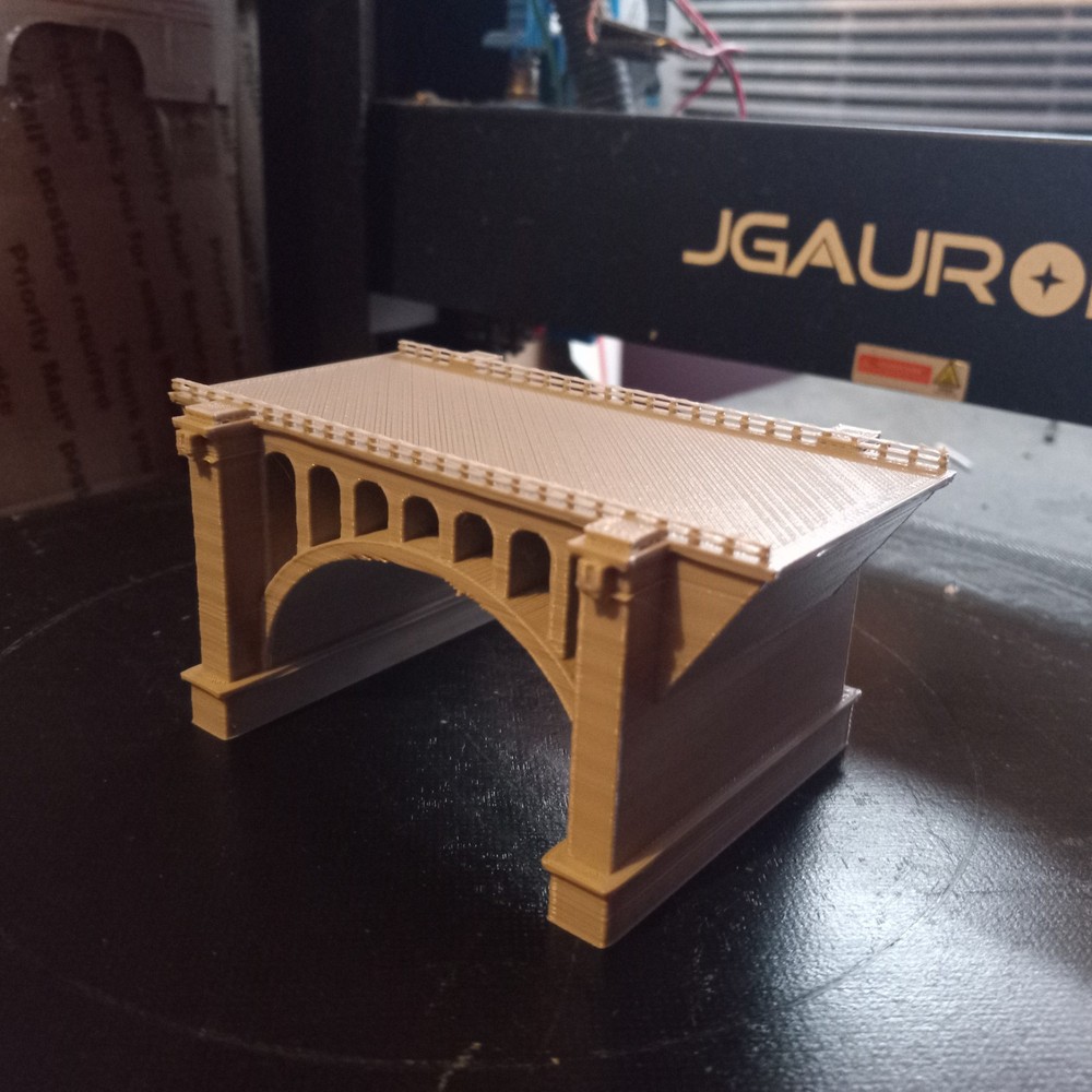 N SCALE 2 LANE SHORT BRIDGE SECTION ARCH VIADUCT