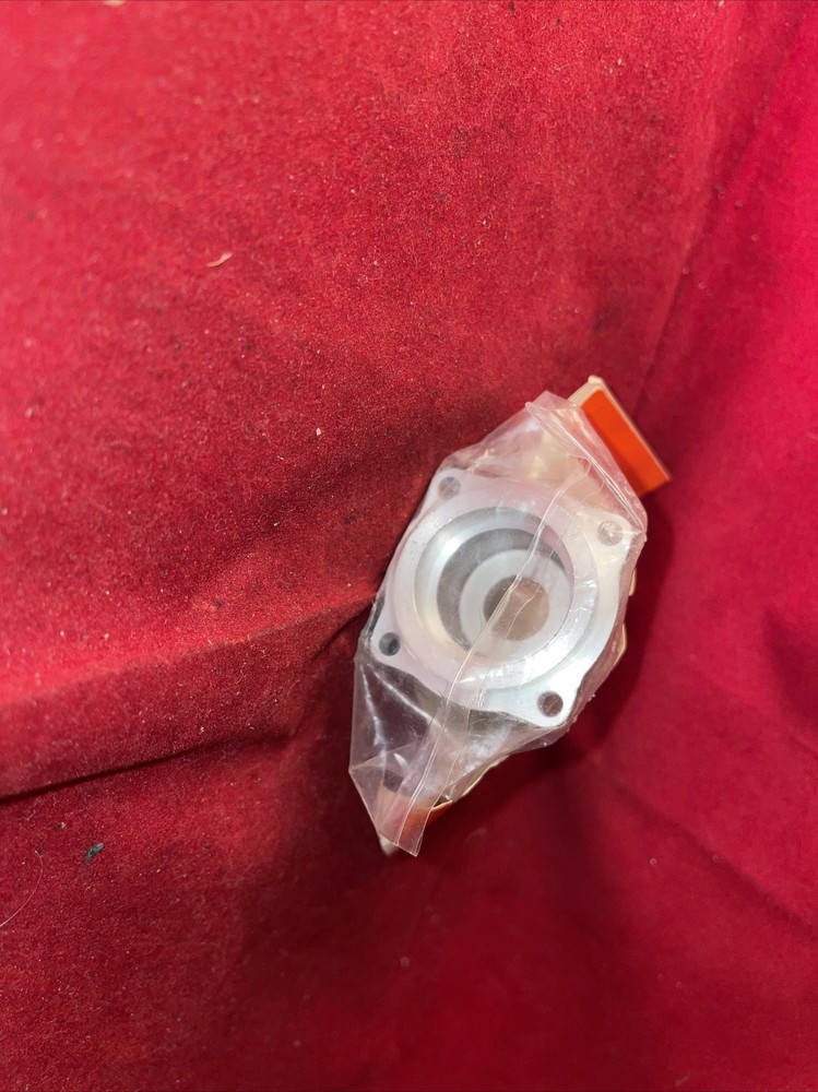 ENYA 46-4C 4-C FIRST VERSION FRONT HOUSING ASSY LESS BEARINGS NIP