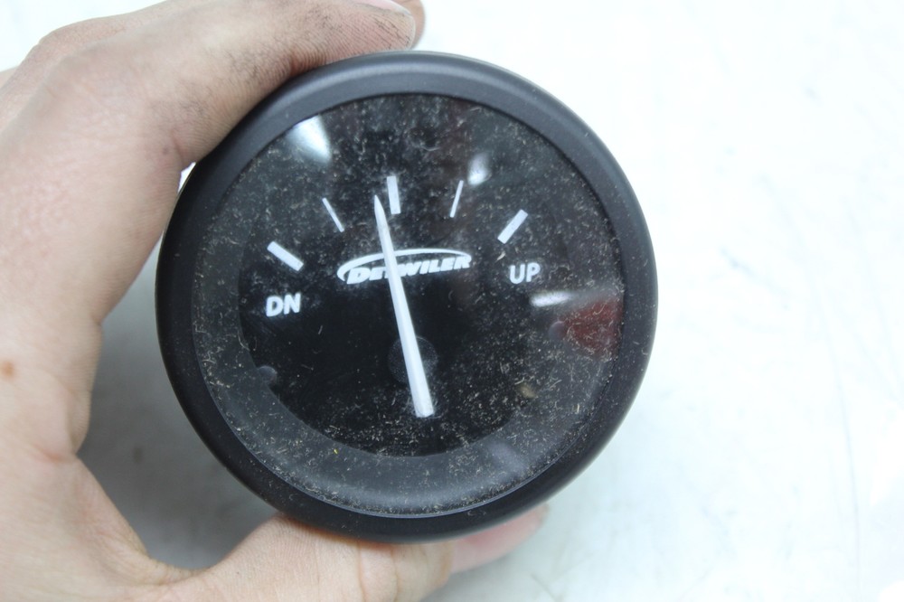 DETWILER TRIM GAUGES