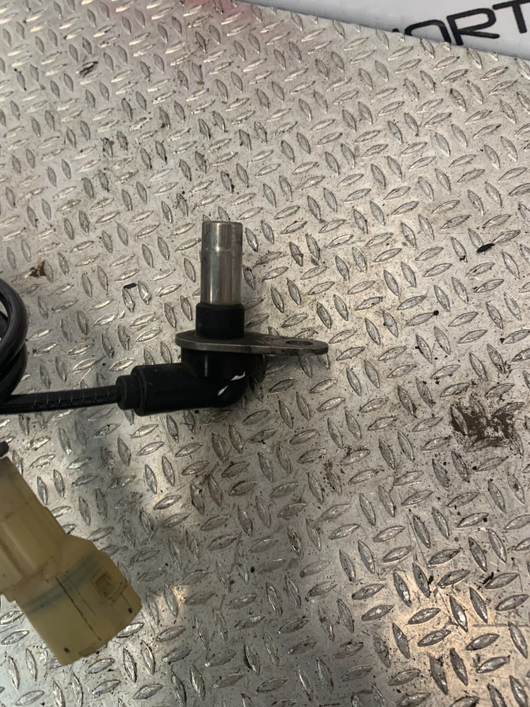 2011 TRIUMPH SPEED TRIPLE 1050 FRONT ABS SENSOR ABS SPEED SENSOR REF A002