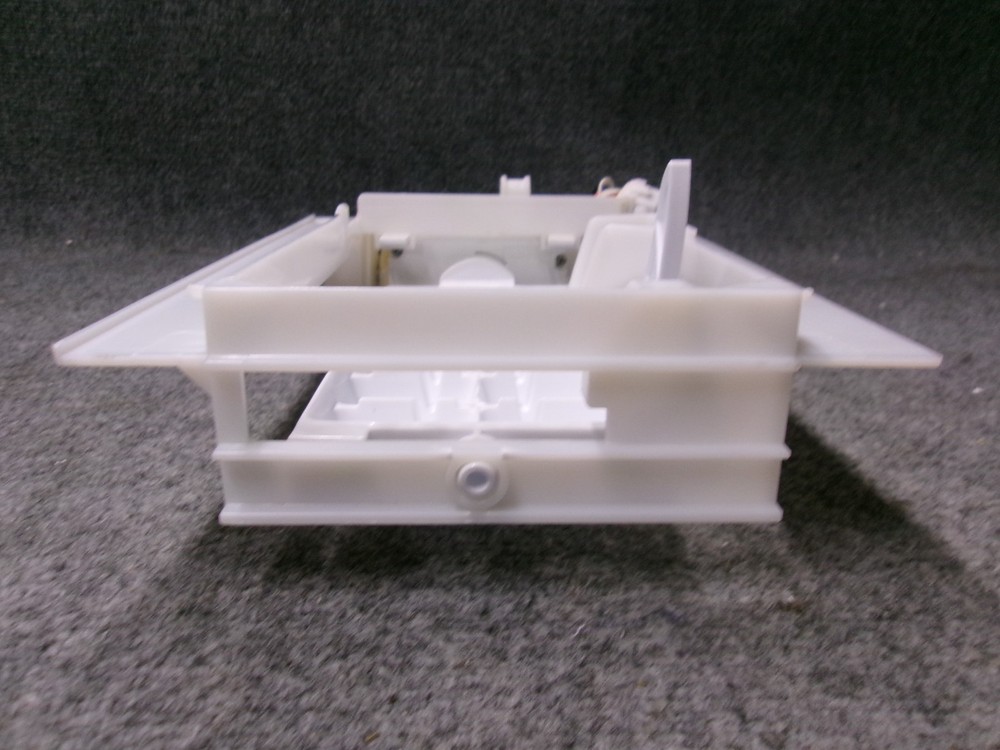 AEQ72909603 LG REFRIGERATOR ICEMAKER