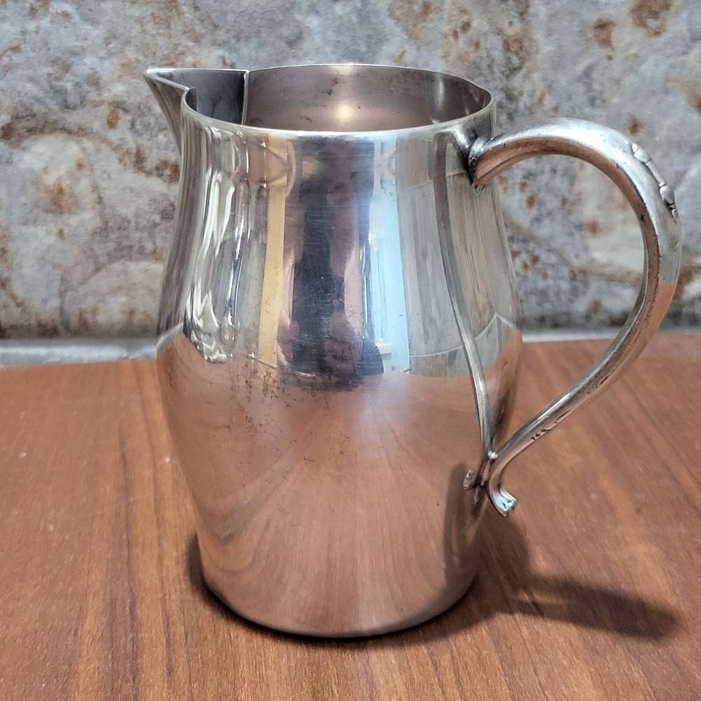 VTG Oneida Silver Smiths Creamer Pitcher Jug